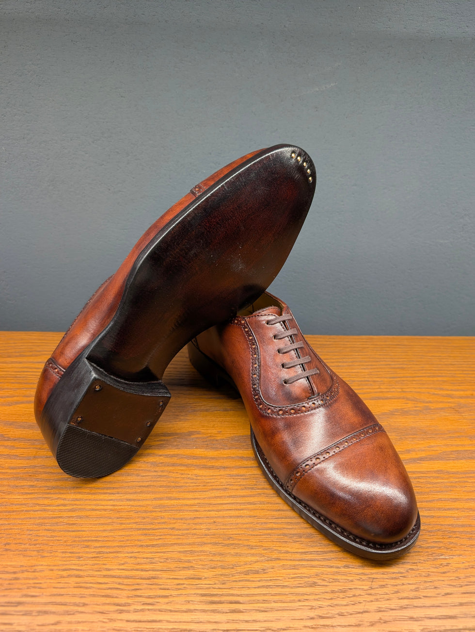 Handwelted Two-Tone Patina Leather Adelaide Oxford