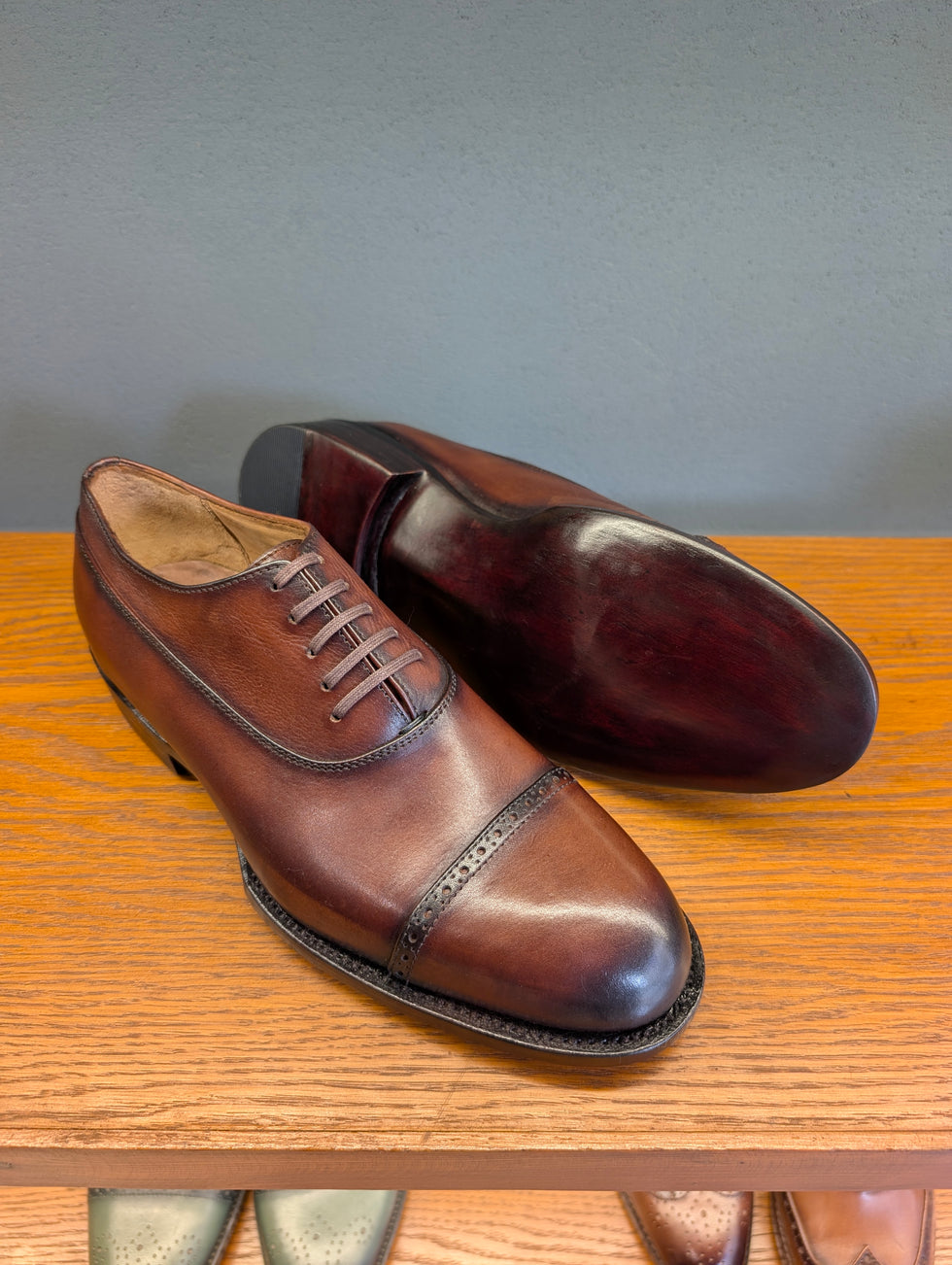 Atlas Handwelted Captoe Oxfords