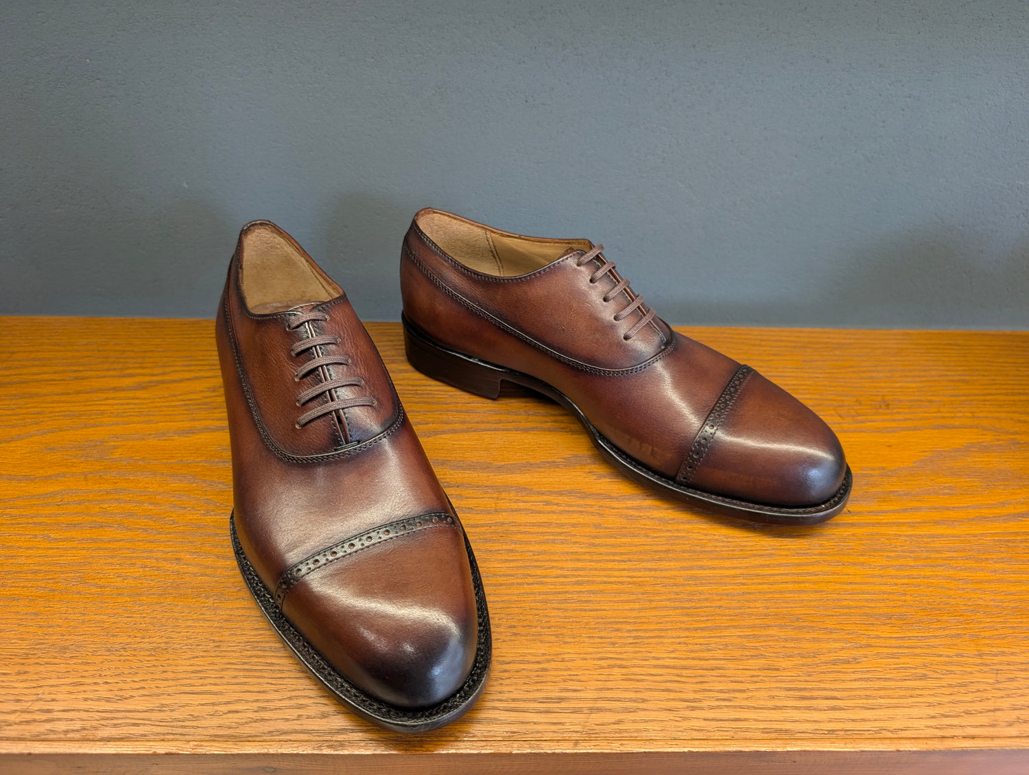 Atlas Handwelted Captoe Oxfords
